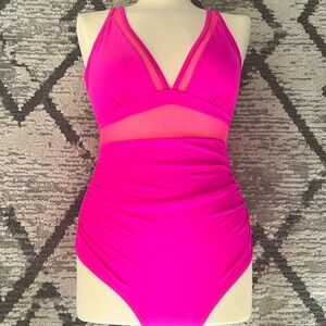 Pink 🩷 Womens One Piece Swimsuits Tummy Control  Mesh Swim NEW size MEDIUM
